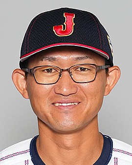 西田 興嗣