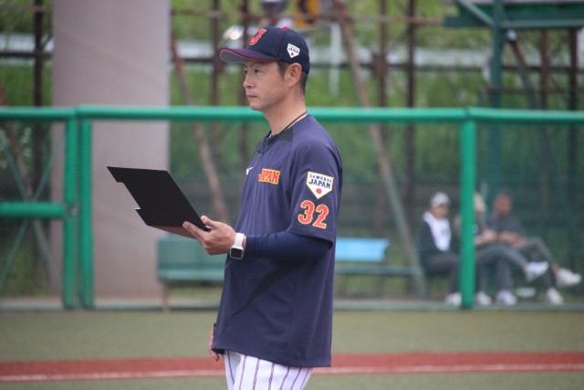 高橋佑輔コーチ