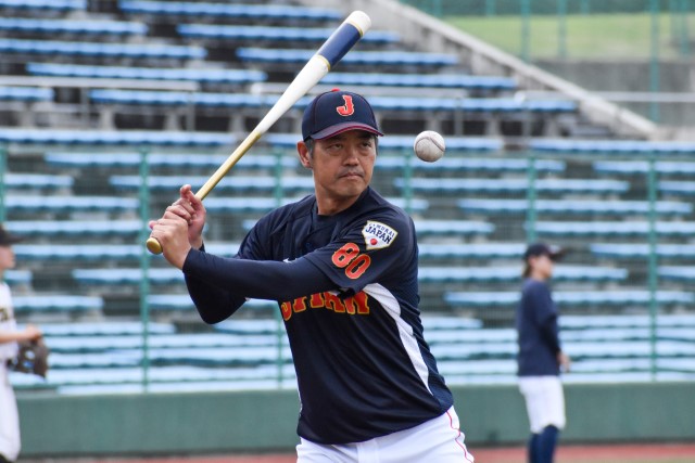 横井光治コーチ