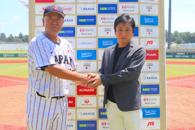 大久保秀昭監督とラグザス株式会社の福重生次郎社長